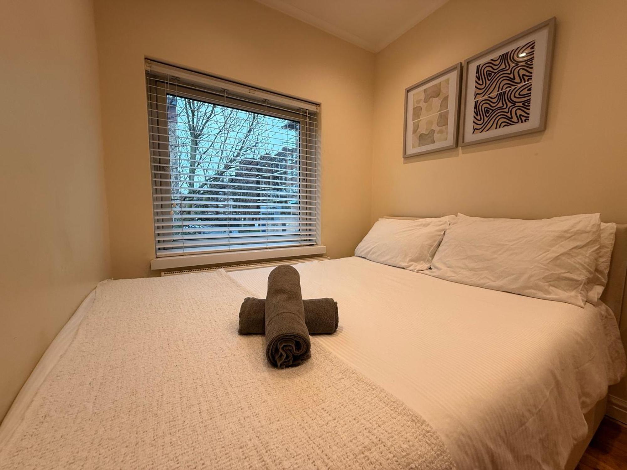 Two Bedroom Flat In The Heart Of 런던 외부 사진