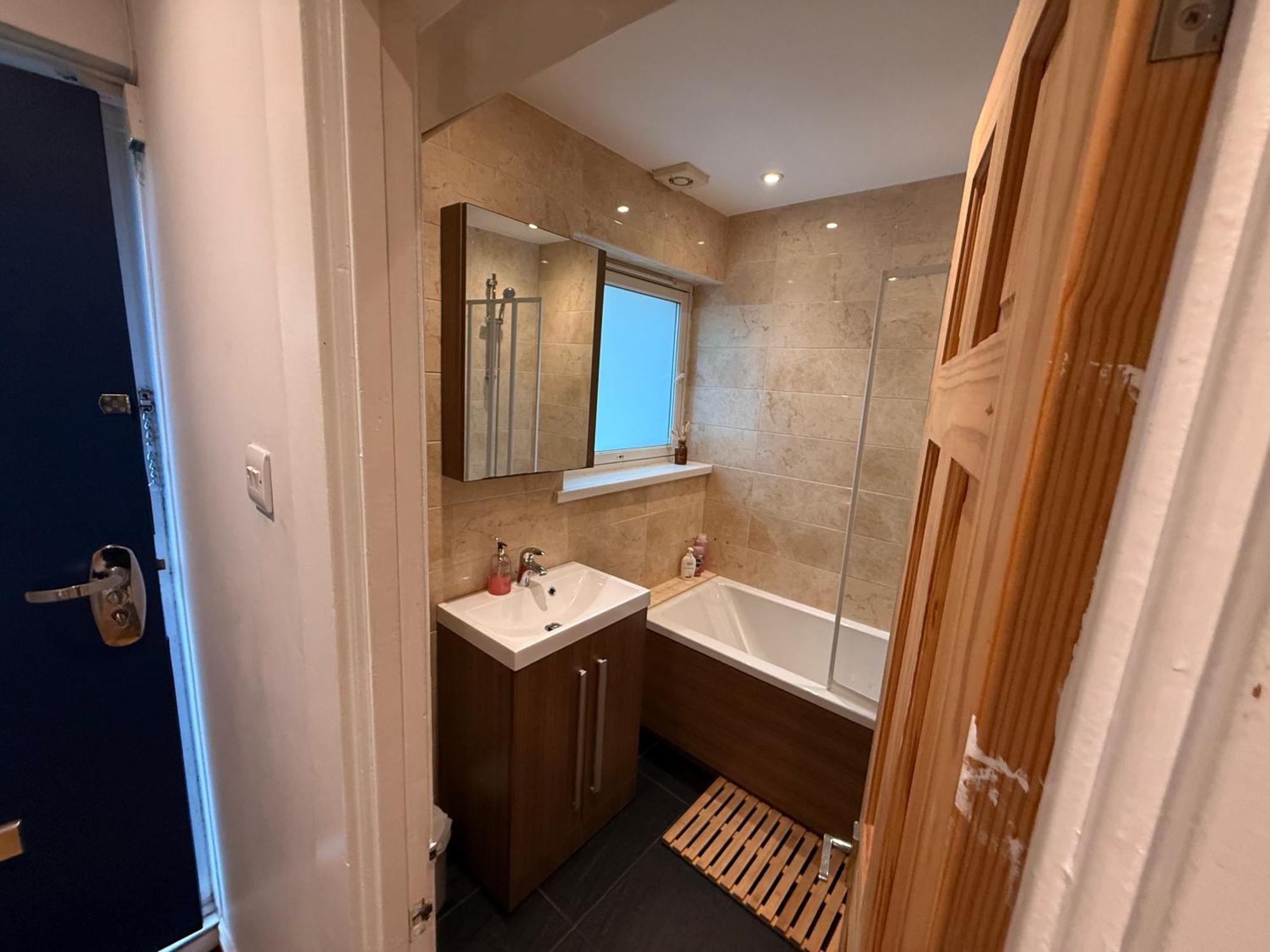 Two Bedroom Flat In The Heart Of 런던 외부 사진